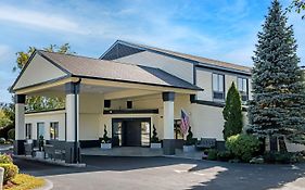 Fireside Inn And Suites Nashua Nh